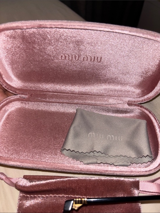 Miu Regard Sunglasses- Pink Velvet Sunglasses Case, Pouch and Gray lens cloth main image 5